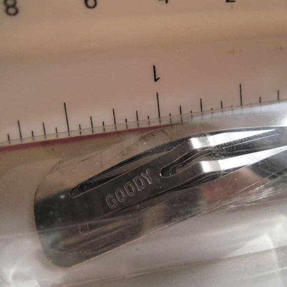12 Goody Basic Plain Silver Metal So Secure Snap Hair Styling Clips Stamped Name - Picture 2 of 8